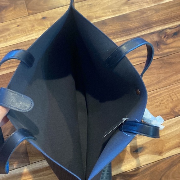 Navy black ultra bag NWT - Picture 2 of 3